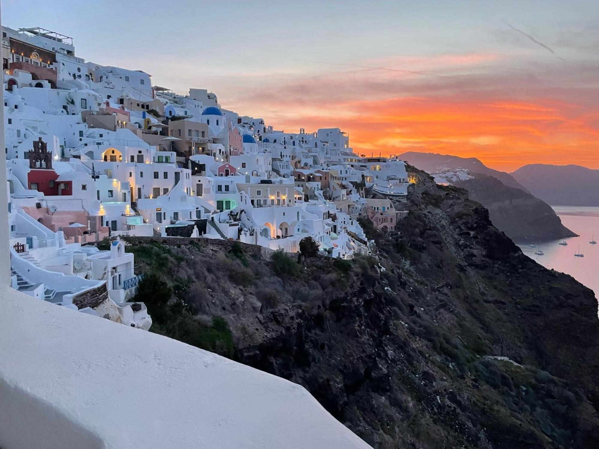 Elias Cave House 270O Caldera View Oia Apartment Bagian luar foto